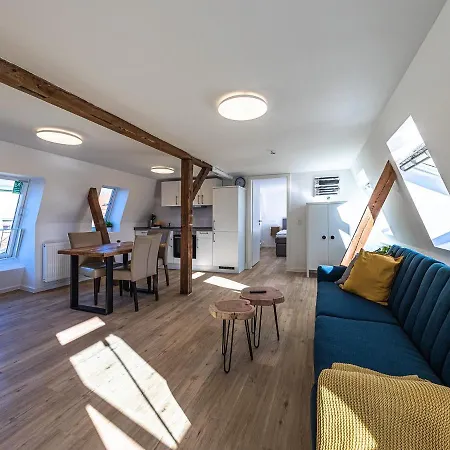 Zur Drehbrucke Malchow Apartment *
